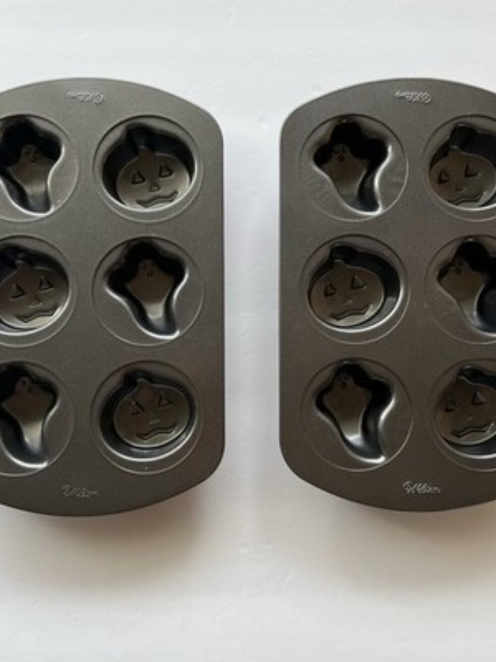 Wilton Halloween Mold Pans - Set of 2